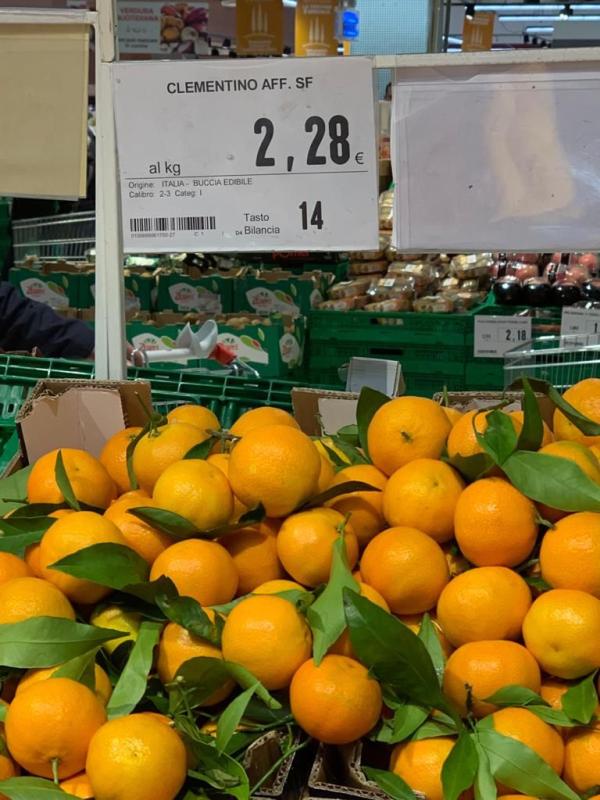 Le clementine al supermercato